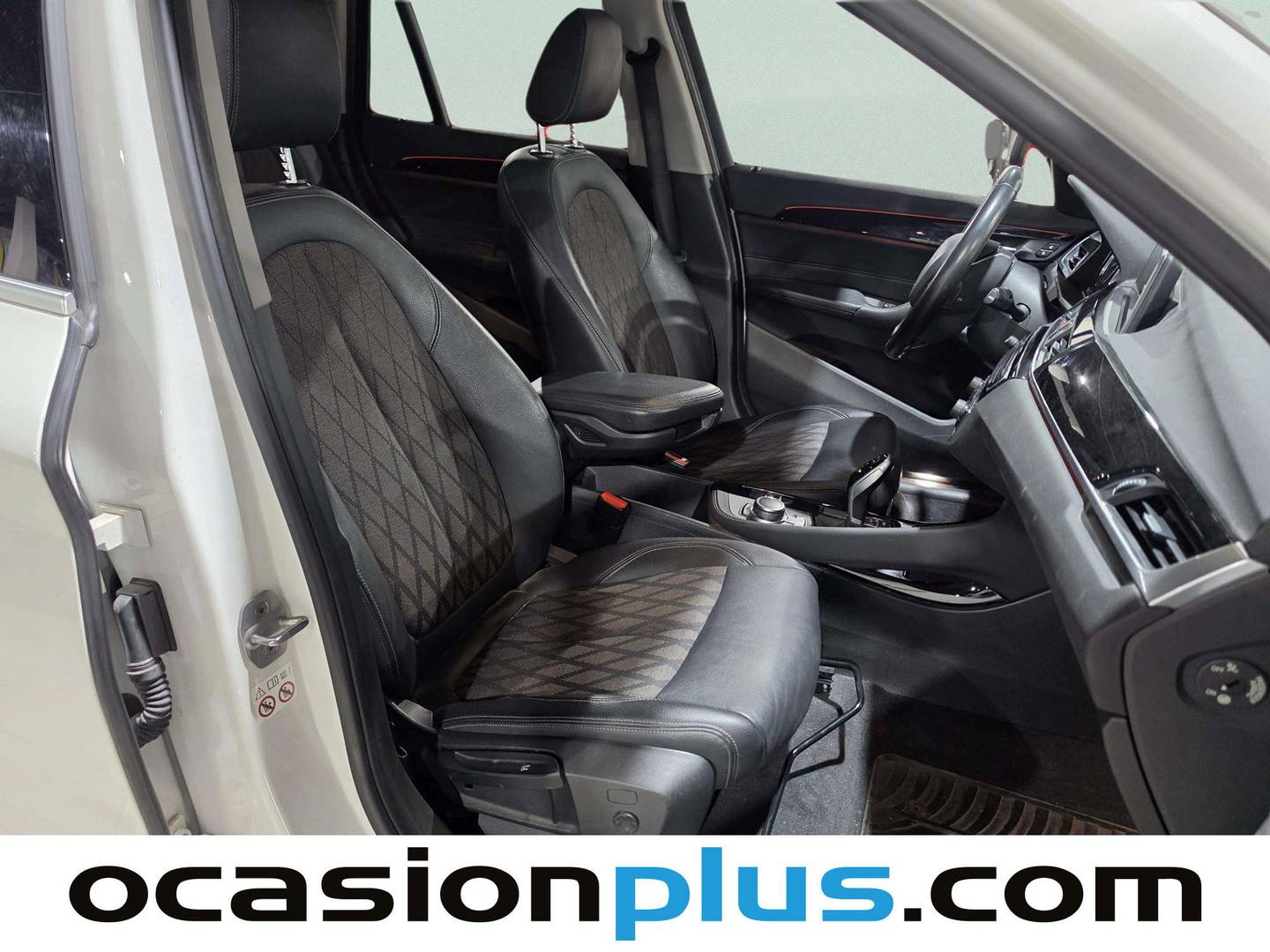 BMW X1 BMW X1 sDrive18d Business (150 CV) automático