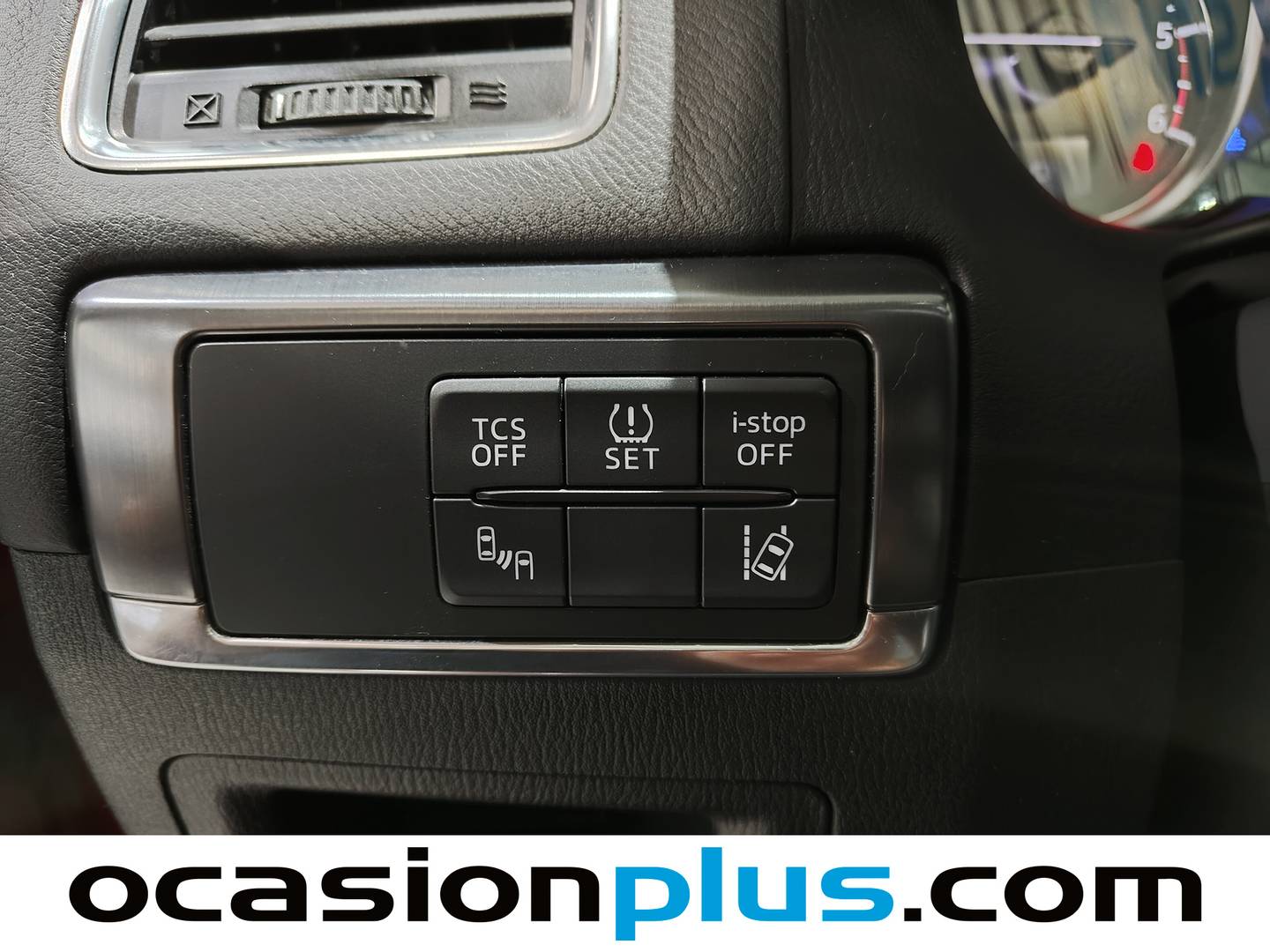 Accesorios del Mazda CX-5 Mazda CX-5 2.2 DE Luxury + Premium + Travel + SunRoof 4WD Auto (175 CV)