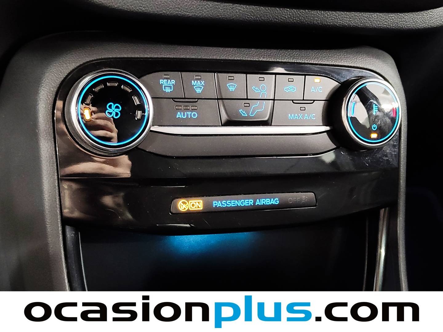 Foto Ford Puma Ford Puma 1.0 EcoBoost MHEV ST-Line X Auto (155 CV)