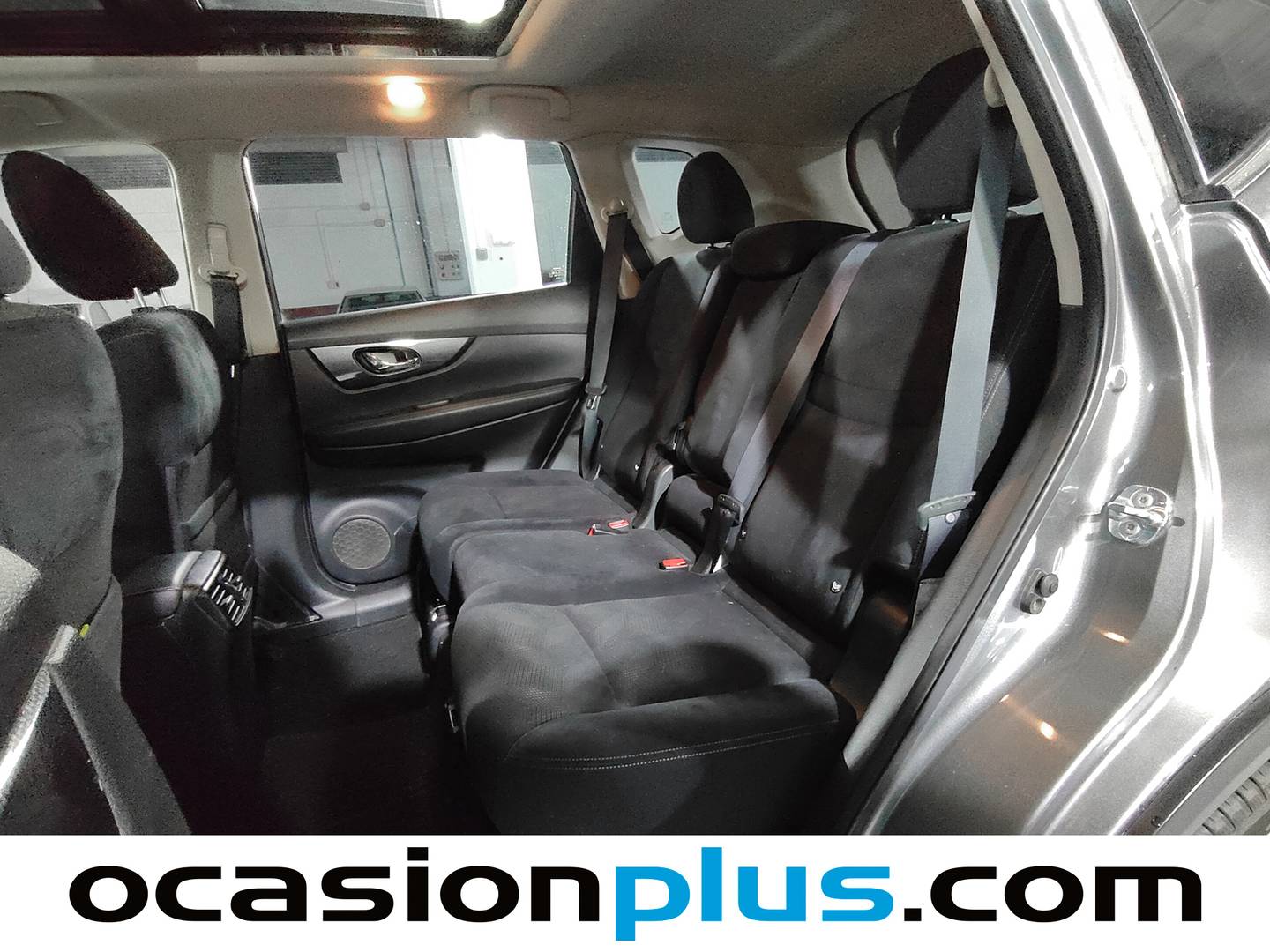Foto asientos traseros Nissan X-TRAIL Nissan X-Trail 1.6 dCi N-Connecta (130 CV)