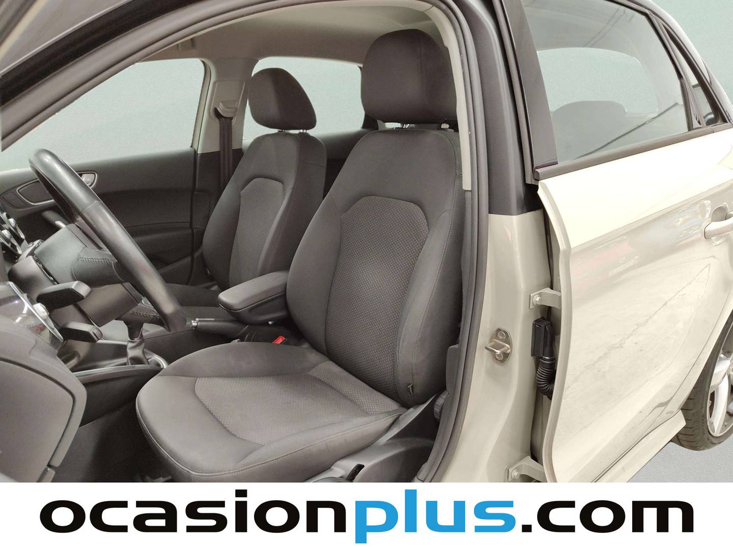 Foto asientos delanteros Audi A1 Audi A1 Sportback Adrenalin 1.0 TFSI (95 CV) Pack S-Line