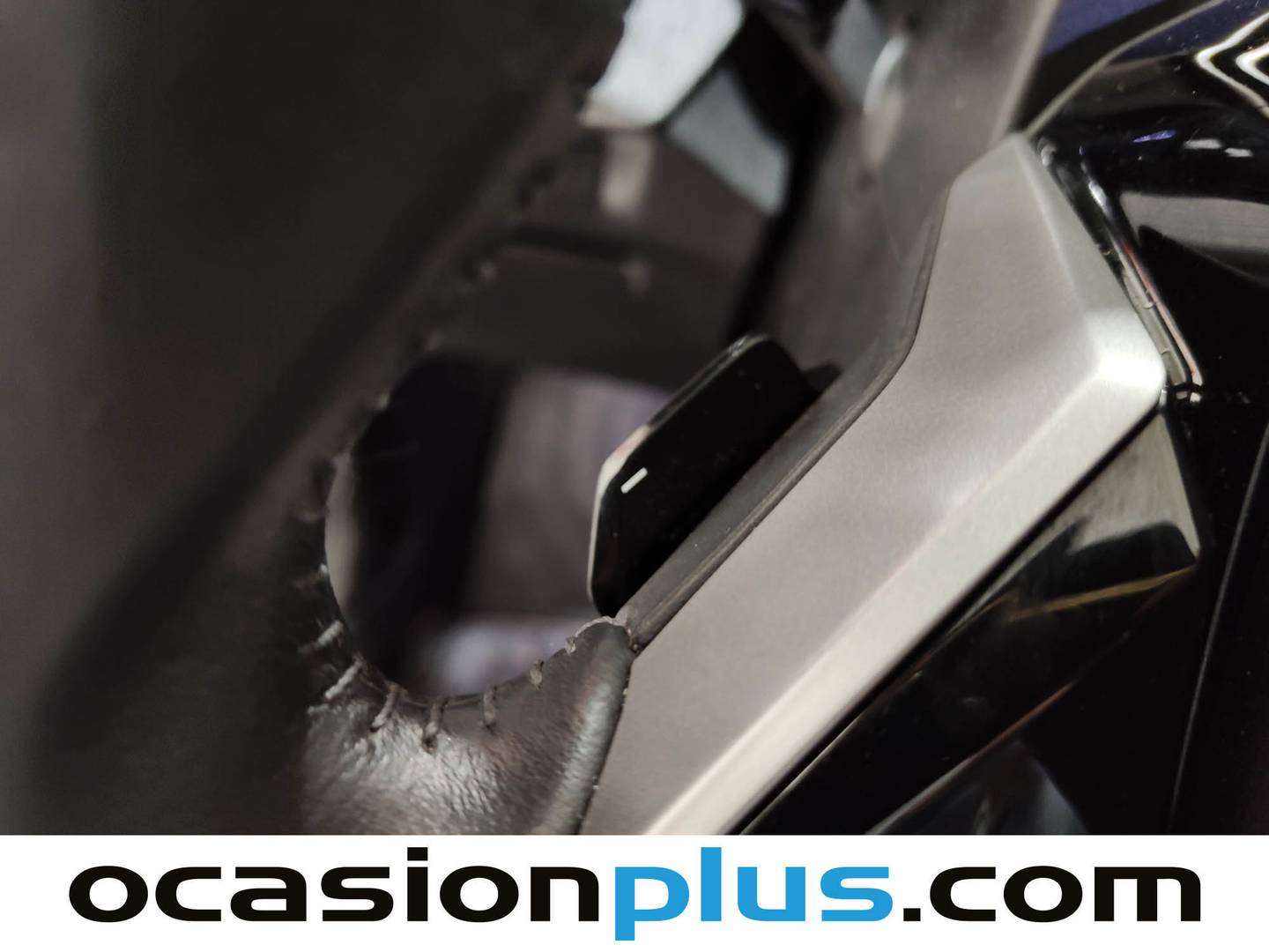 Paquetes del Peugeot 3008 Hybrid Peugeot 3008 Allure Hybrid eDCS6 (136 CV)