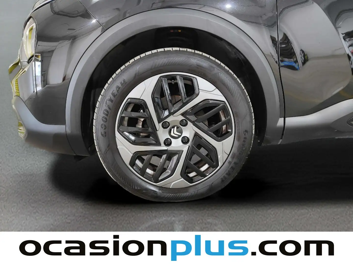 Foto Citroën C4 X Citroen C4 X PureTech 130 S&S Plus EAT8 (131 CV)