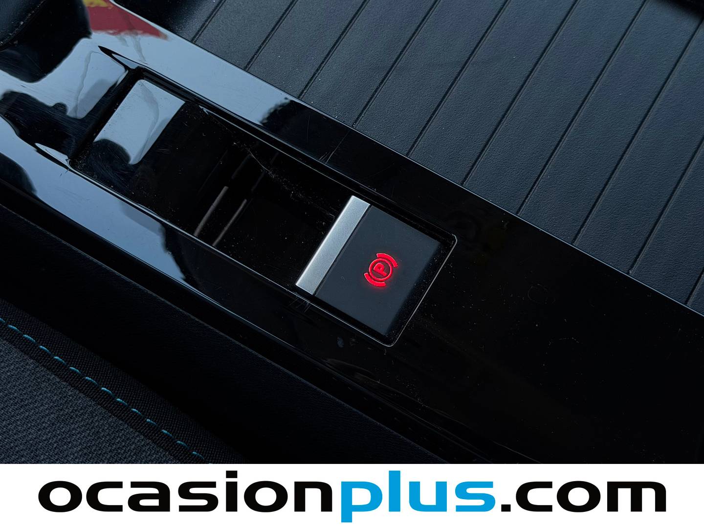 Foto Citroën C4 Citroën C4 PureTech 130 S&S 6v Plus 96 kW (131 CV)