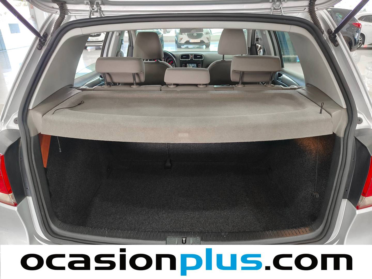 Fotos maletero Volkswagen Golf Volkswagen Golf 1.6 TDI BMT (105 CV)