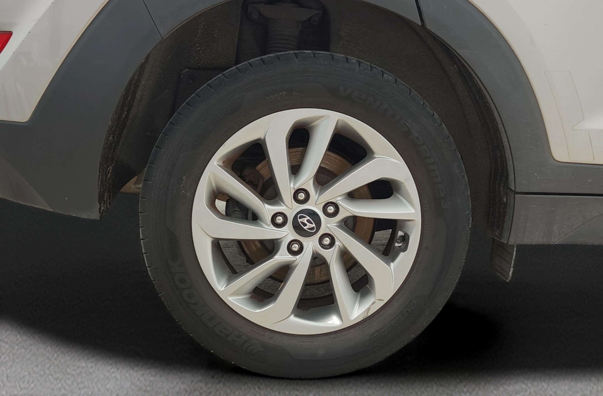 Hyundai Tucson 1.6 GDI BlueDrive 25 Aniversario 4x2 - foto 32