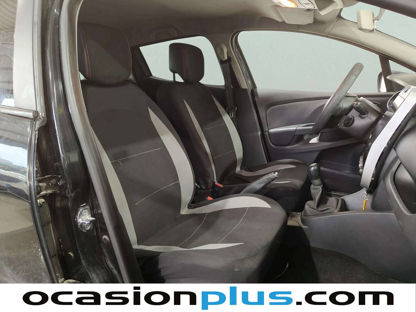 Renault Clio Renault Clio 1.2 16v Authentique (75 CV) 2013