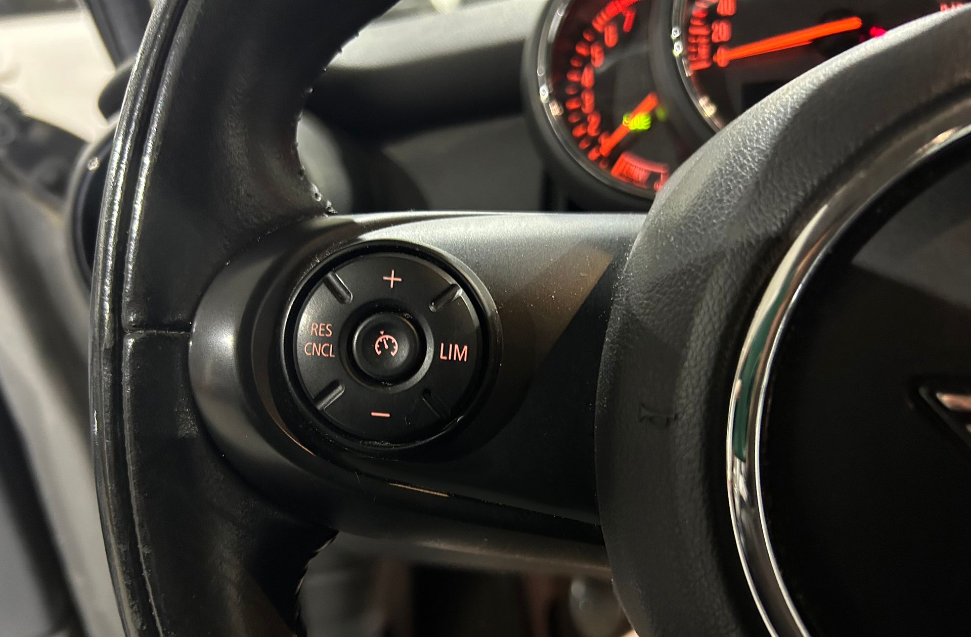 MINI Cooper One - foto 19