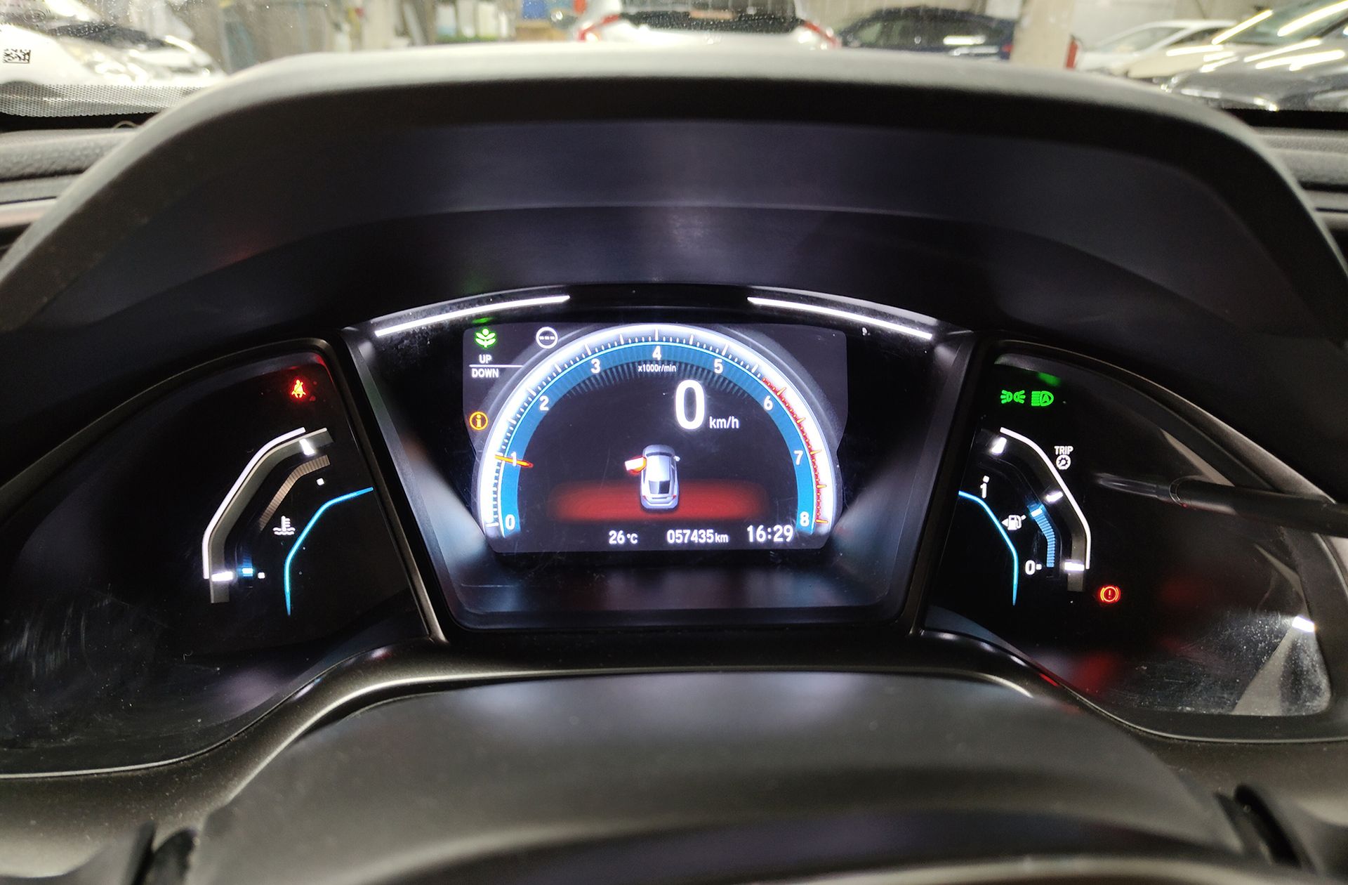 Honda Civic 1.0 I-VTEC Turbo Elegance Navi - foto 24