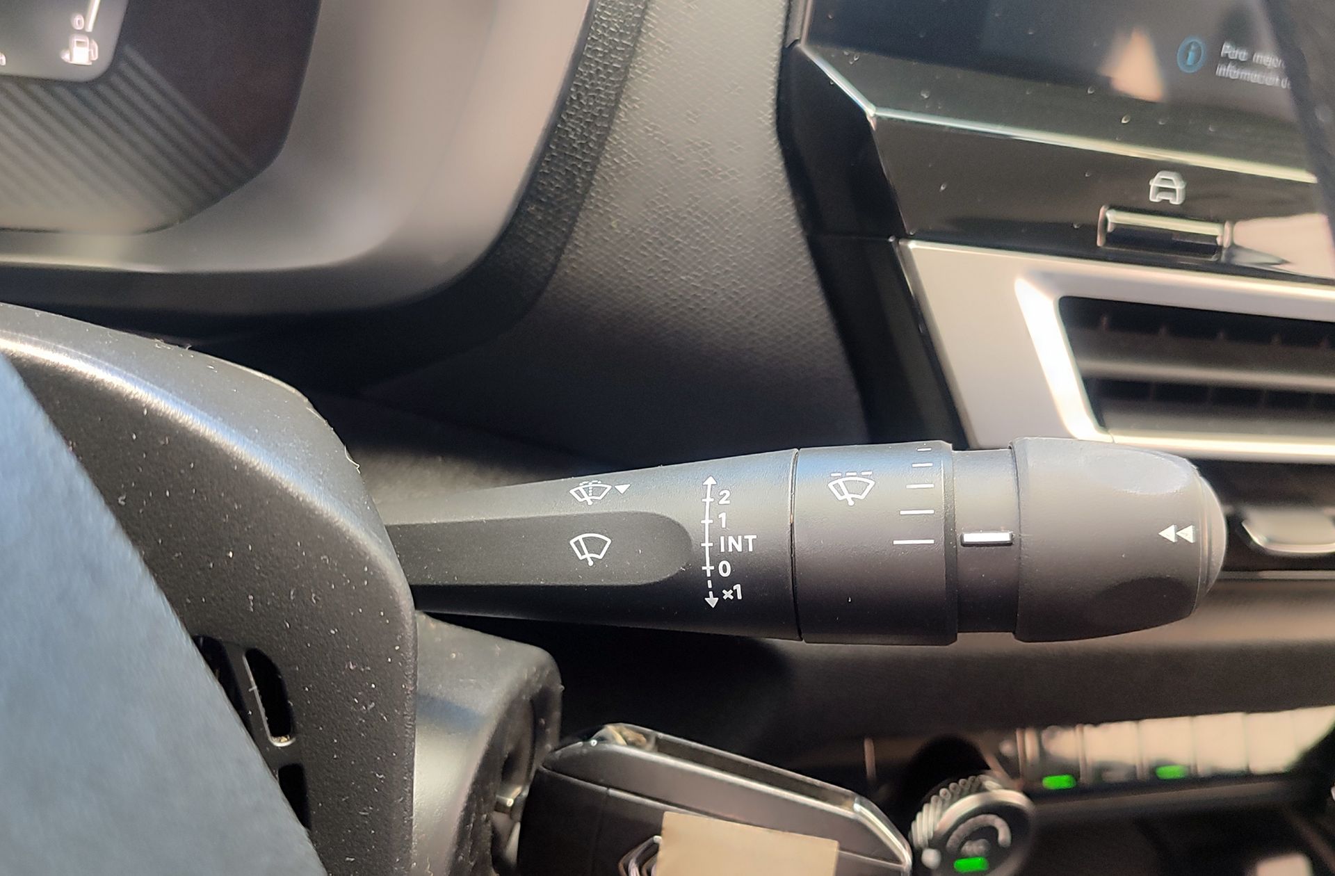 Citroën C4 BlueHDi 110 Live Pack - foto 21