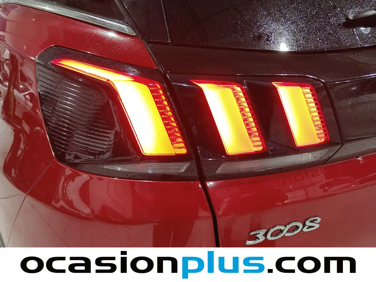 Foto Peugeot 3008 Peugeot 3008 BlueHDI 180 S&S GT Line EAT8 (180 CV)