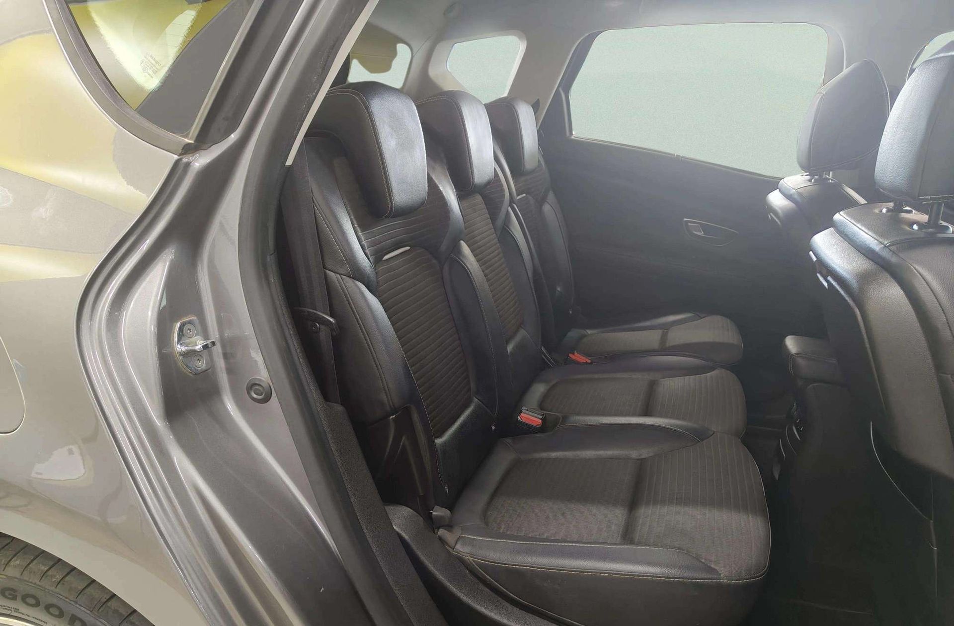 Renault Scénic Zen Energy TCe - foto 17