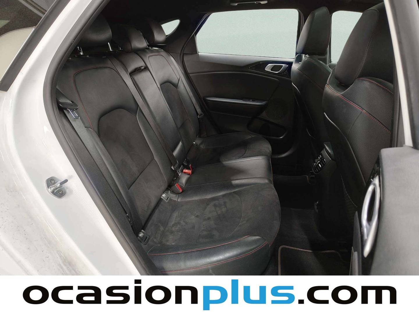 KIA ProCeed KIA ProCeed 1.6 T-GDI GT DCT (204 CV) km 0