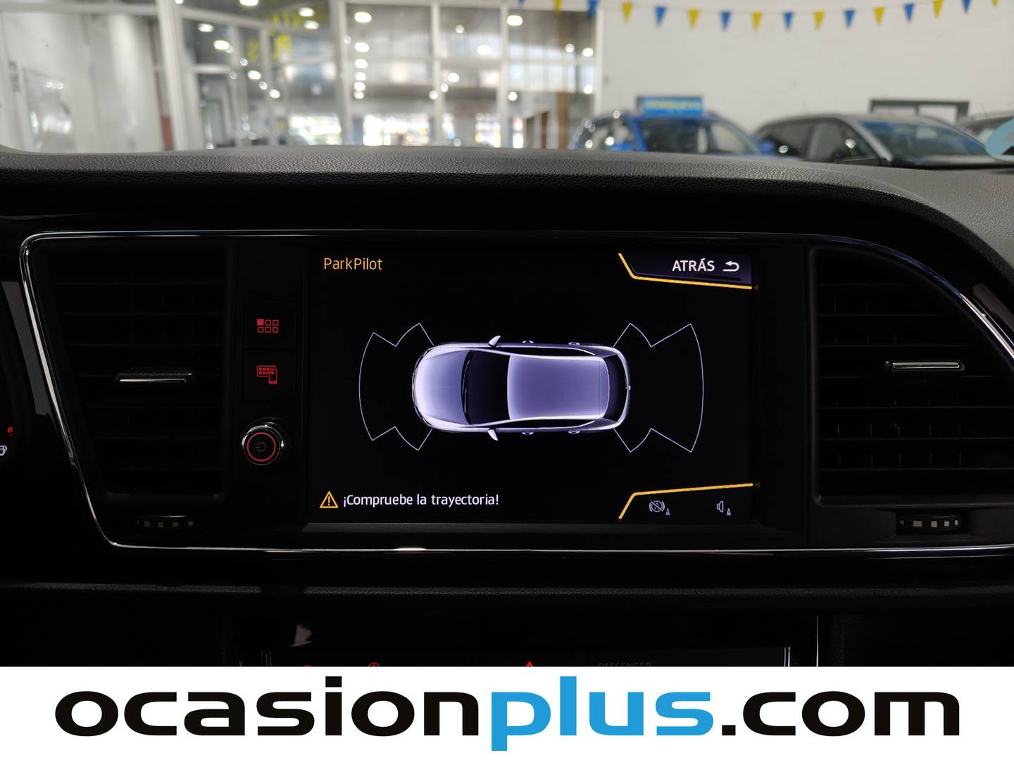 Equipamiento del Seat León Seat León 1.4 TSI S&S FR Plus (125 CV)