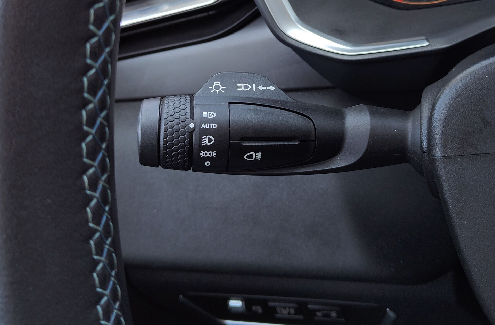 Lynk & Co 01 1.5 PHEV - foto 35