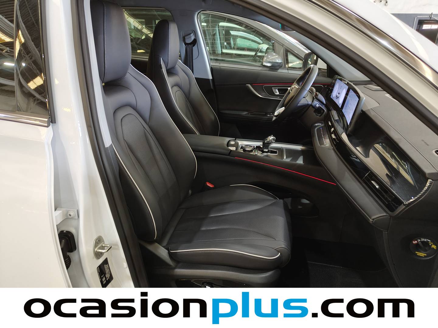 EBRO S700 EBRO S700 1.6 TGDI Luxury 7 DCT  (147 CV) automático