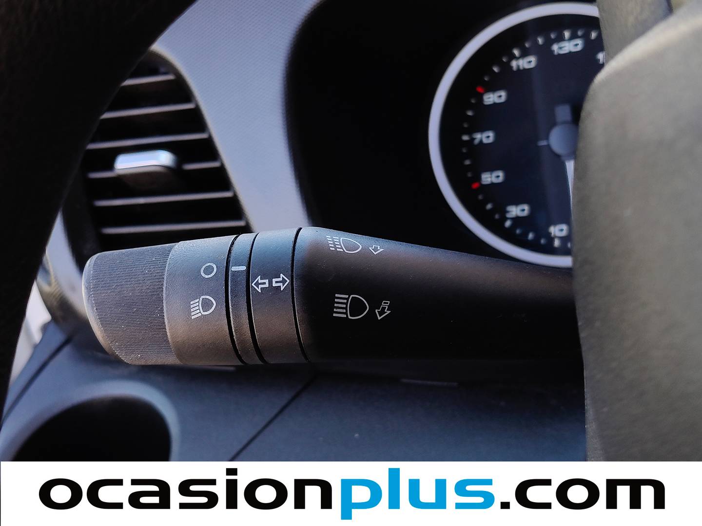 Iveco Daily Iveco Daily Furgon 2.3 TD 35S 16 V 3520L/H2 (156 CV) 2023