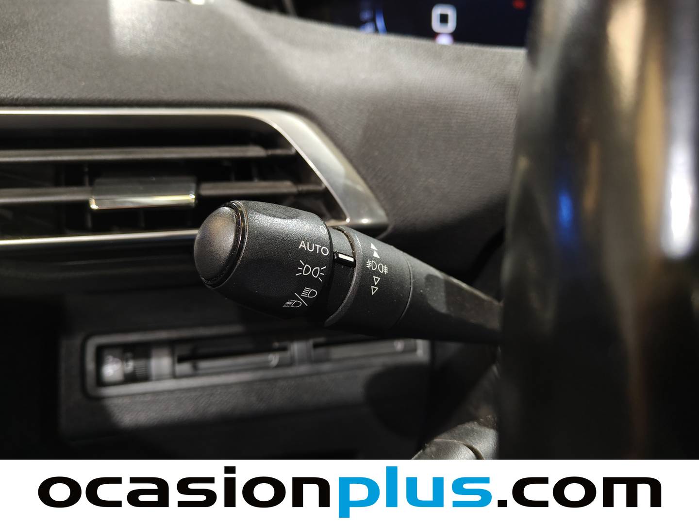 Foto Peugeot 3008 Peugeot 3008 BlueHDI 120 S&S Allure (120 CV)