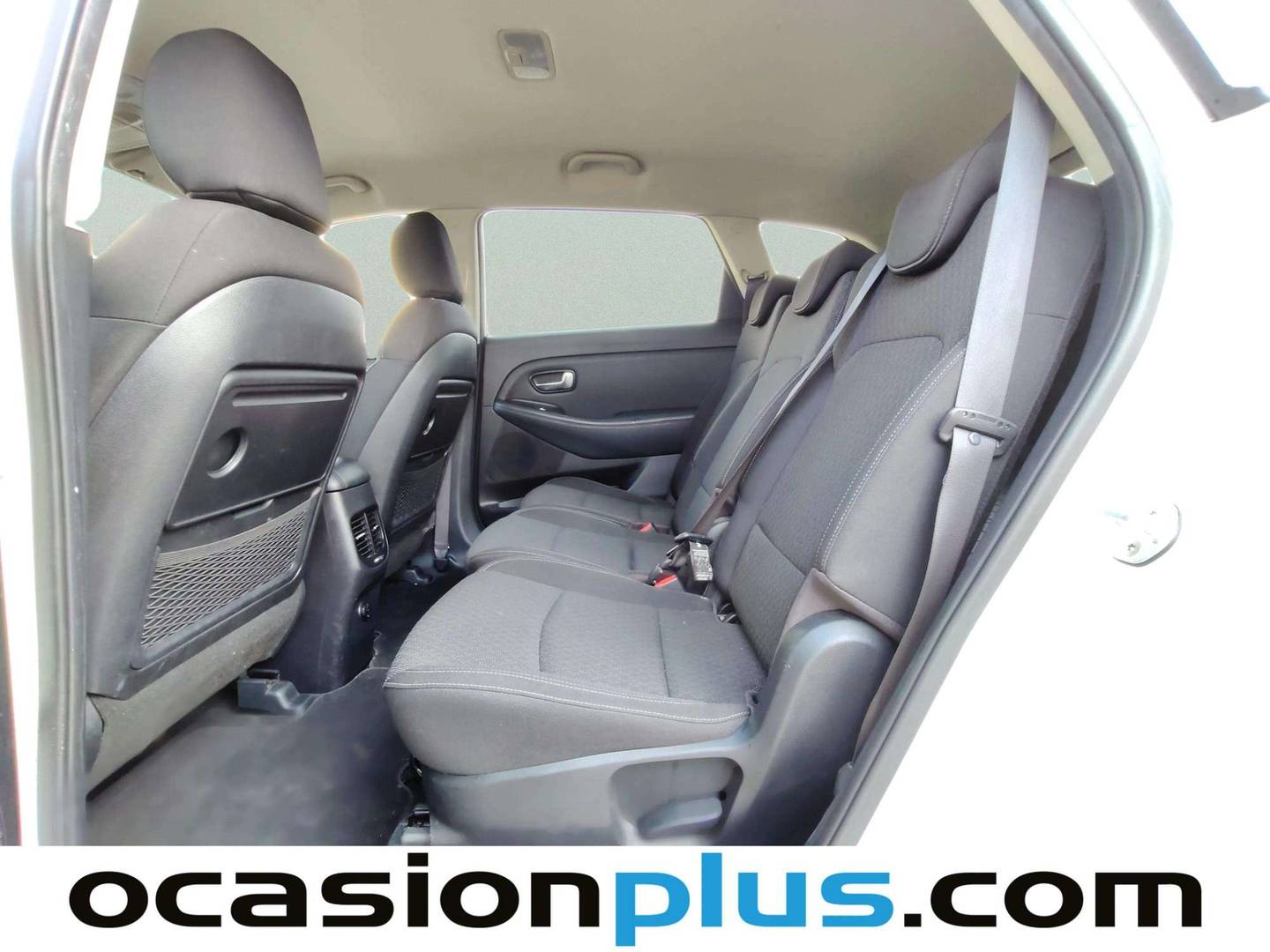 Foto asientos traseros KIA Carens KIA Carens 1.6 GDi Drive (135 CV)