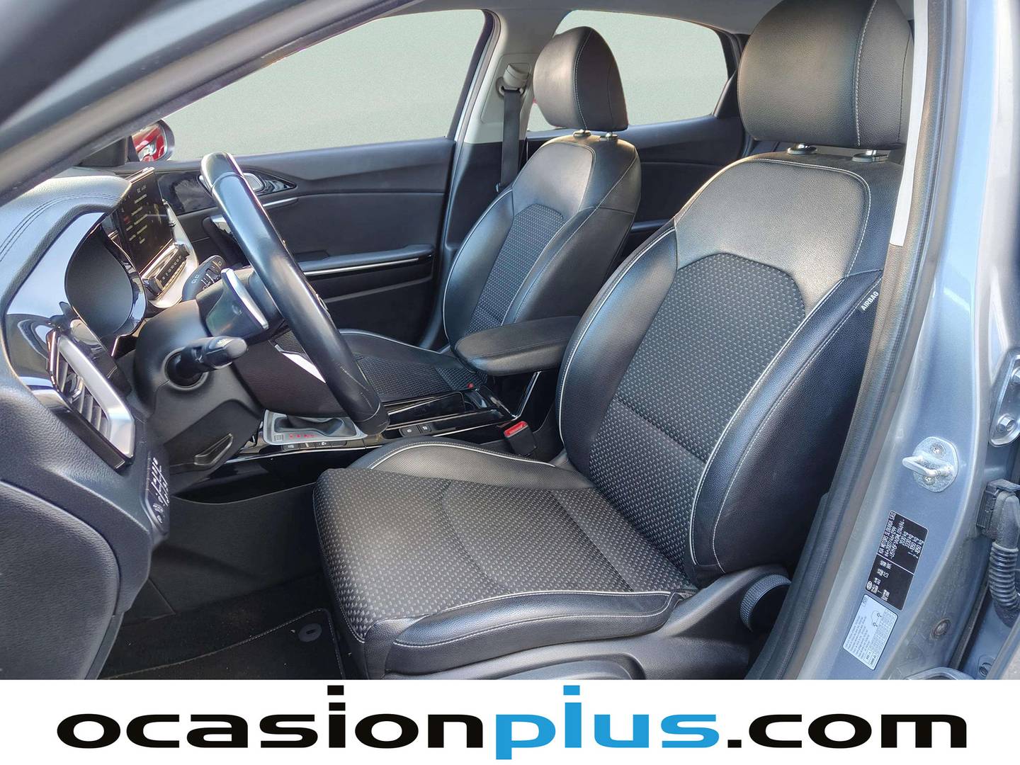 Foto asientos delanteros KIA XCeed KIA XCeed 1.6 GDi PHEV eTech (141 CV)