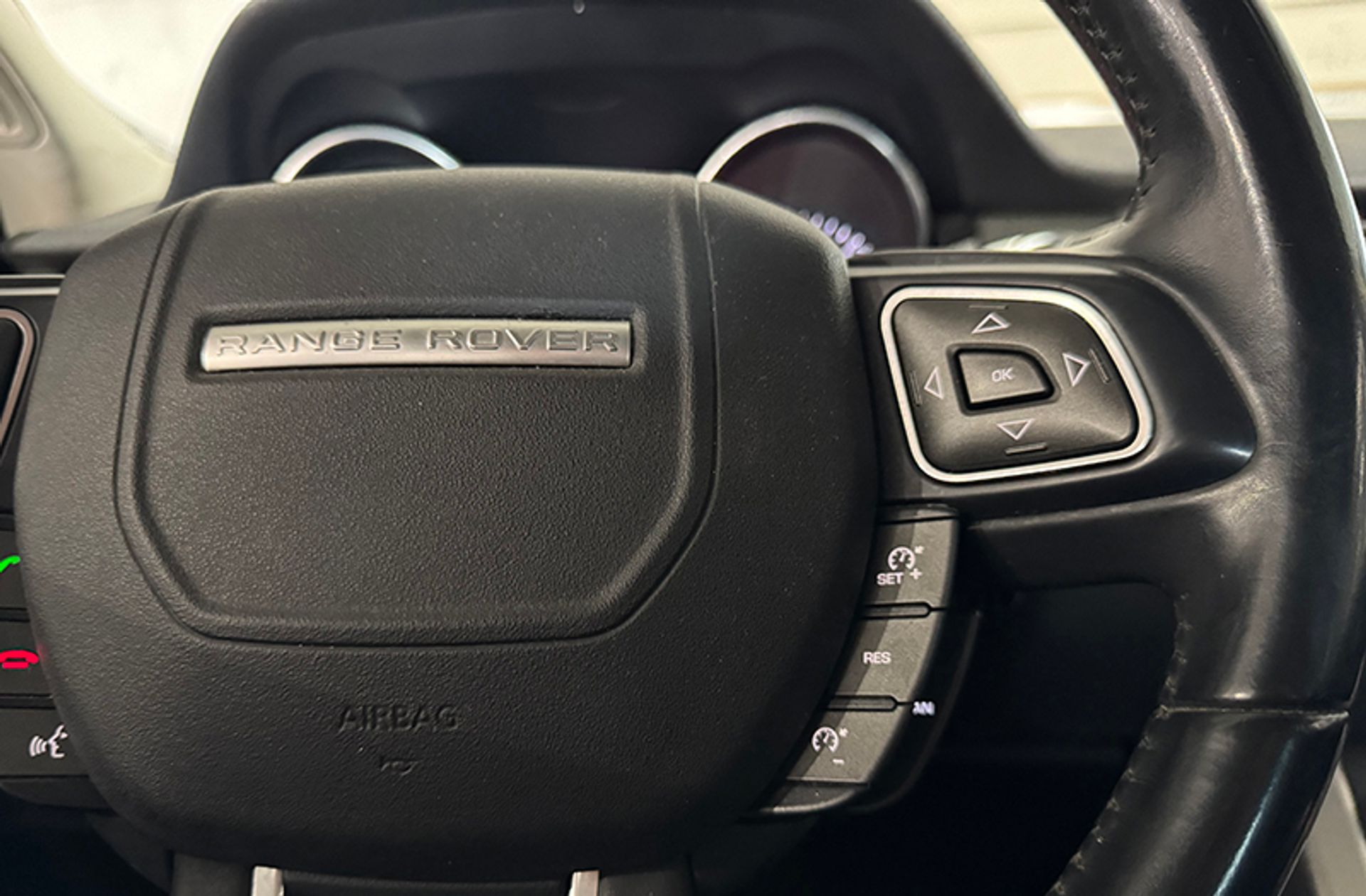 Land Rover Range Rover Evoque 2.2L TD4 Dynamic 4x4 - foto 23
