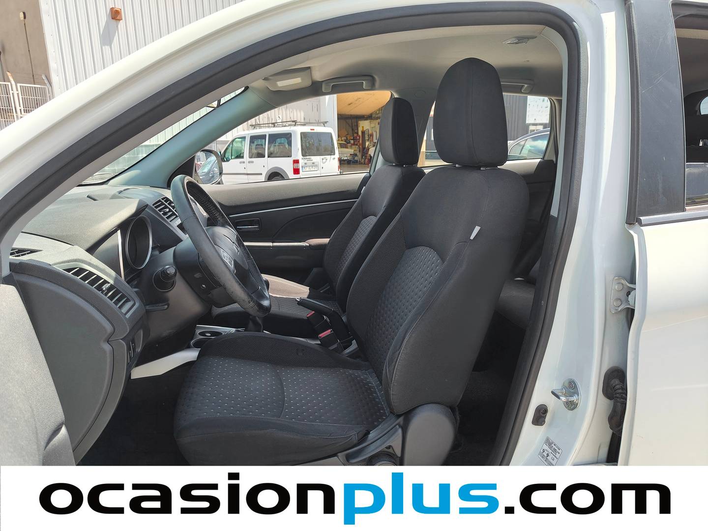 Foto asientos delanteros Mitsubishi ASX Mitsubishi ASX 200 DI-D ClearTec Motion (150 CV)
