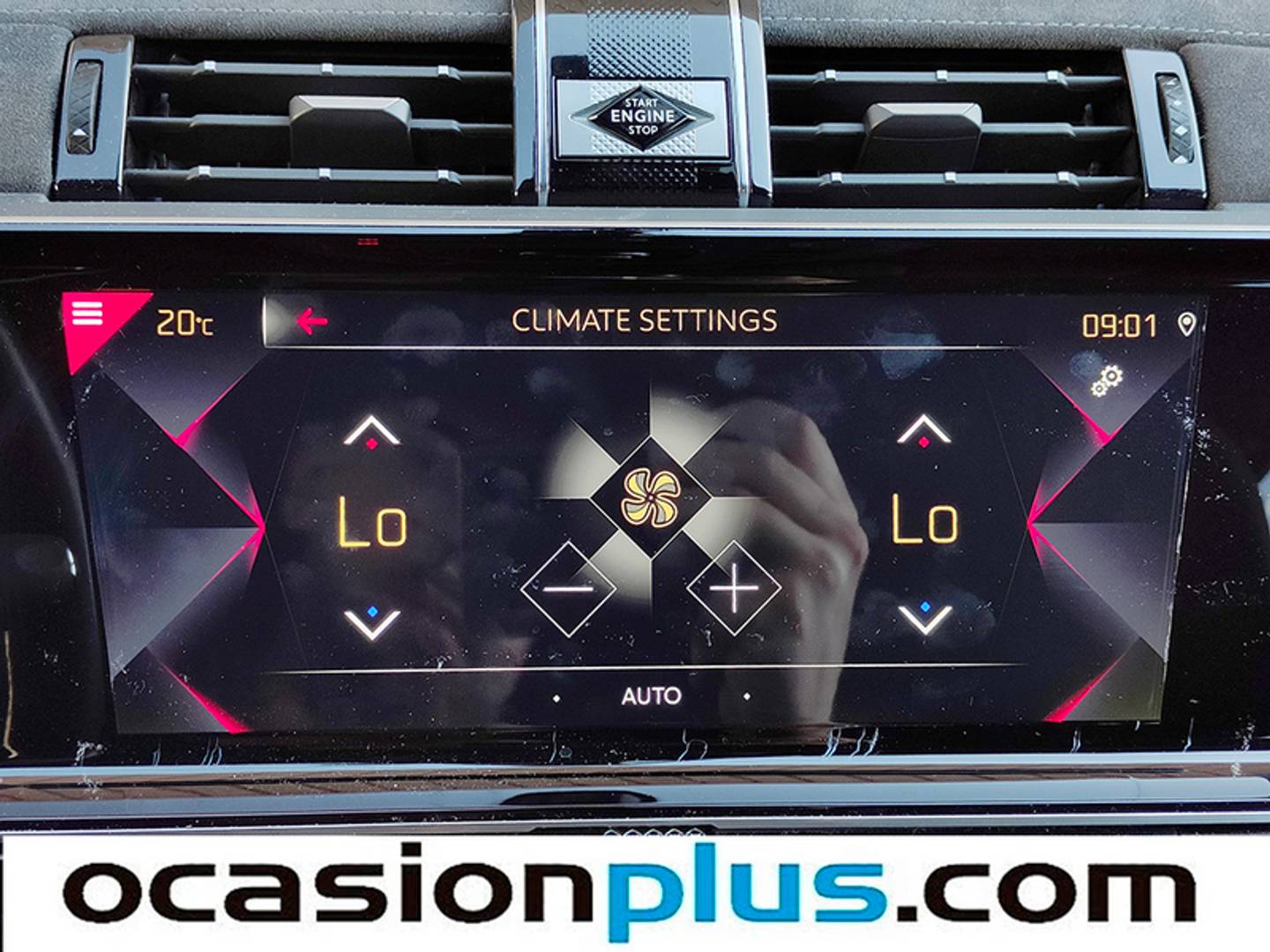 Foto DS DS 7 DS DS7 Crossback BlueHDi 130 Performance Line Auto (130 CV)