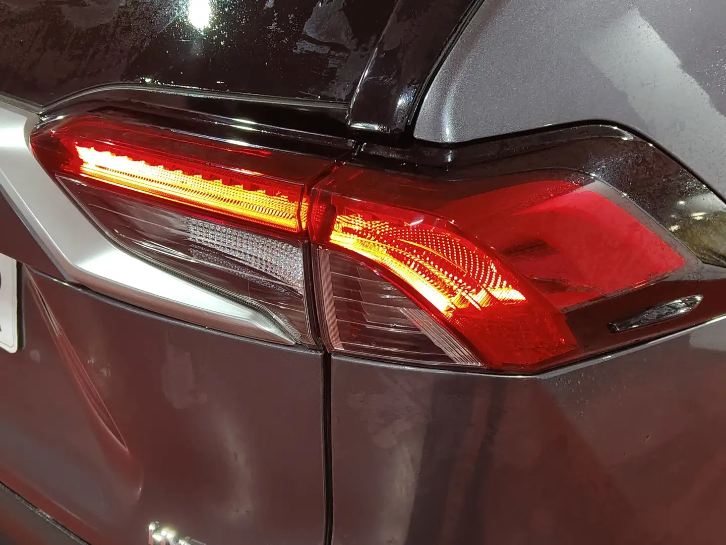 Foto Toyota Rav4 Toyota Rav4 2.5l hybrid Luxury (218 CV)