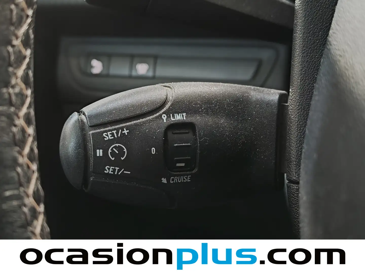 Foto Peugeot 2008 Peugeot 2008 BlueHDi 120 S&S Allure (120 CV)