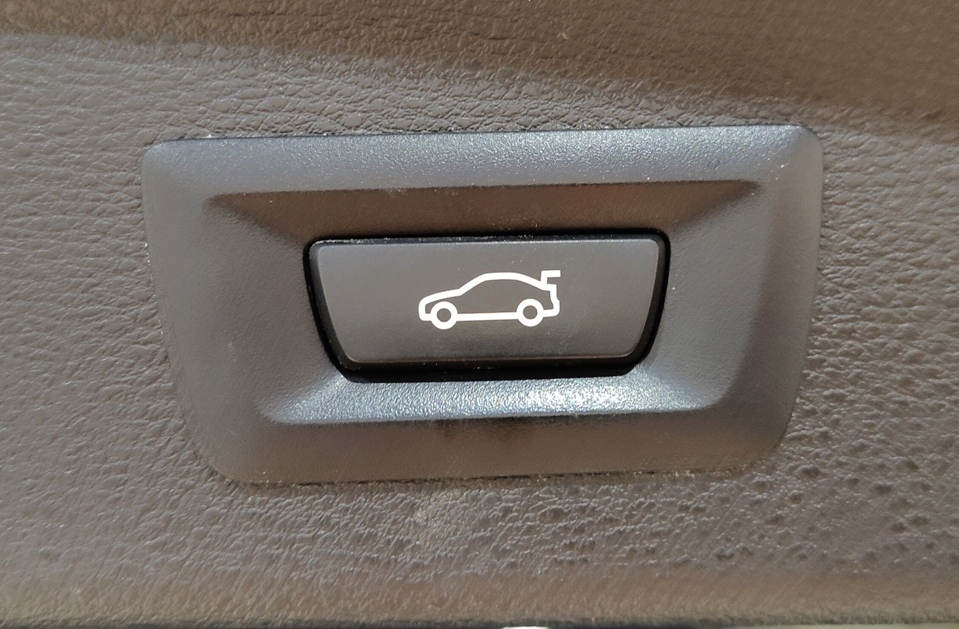BMW X2 sDrive18d Business - foto 19