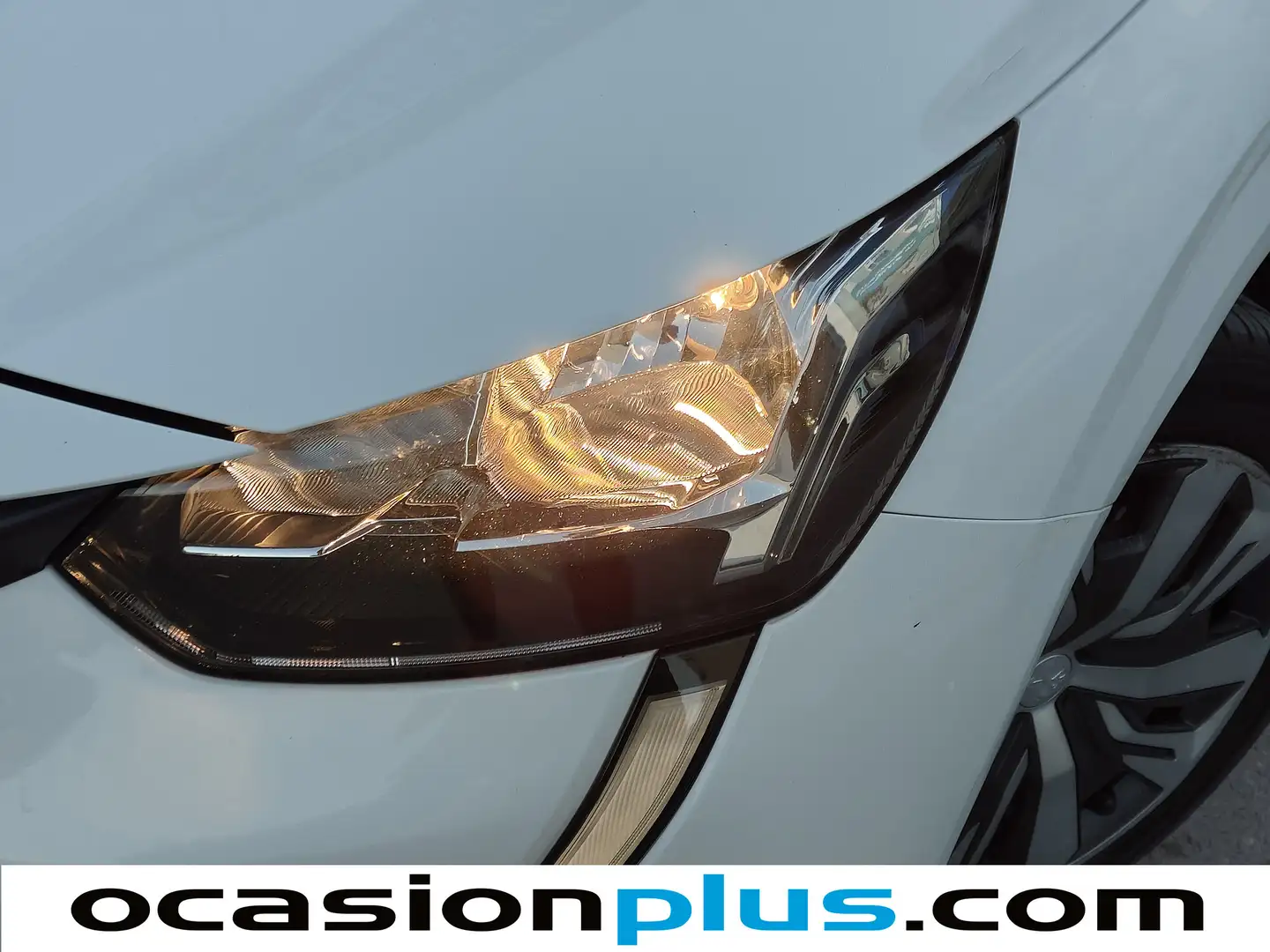 Foto Peugeot 208 Peugeot 208 PureTech 100 Active Pack (100 CV)