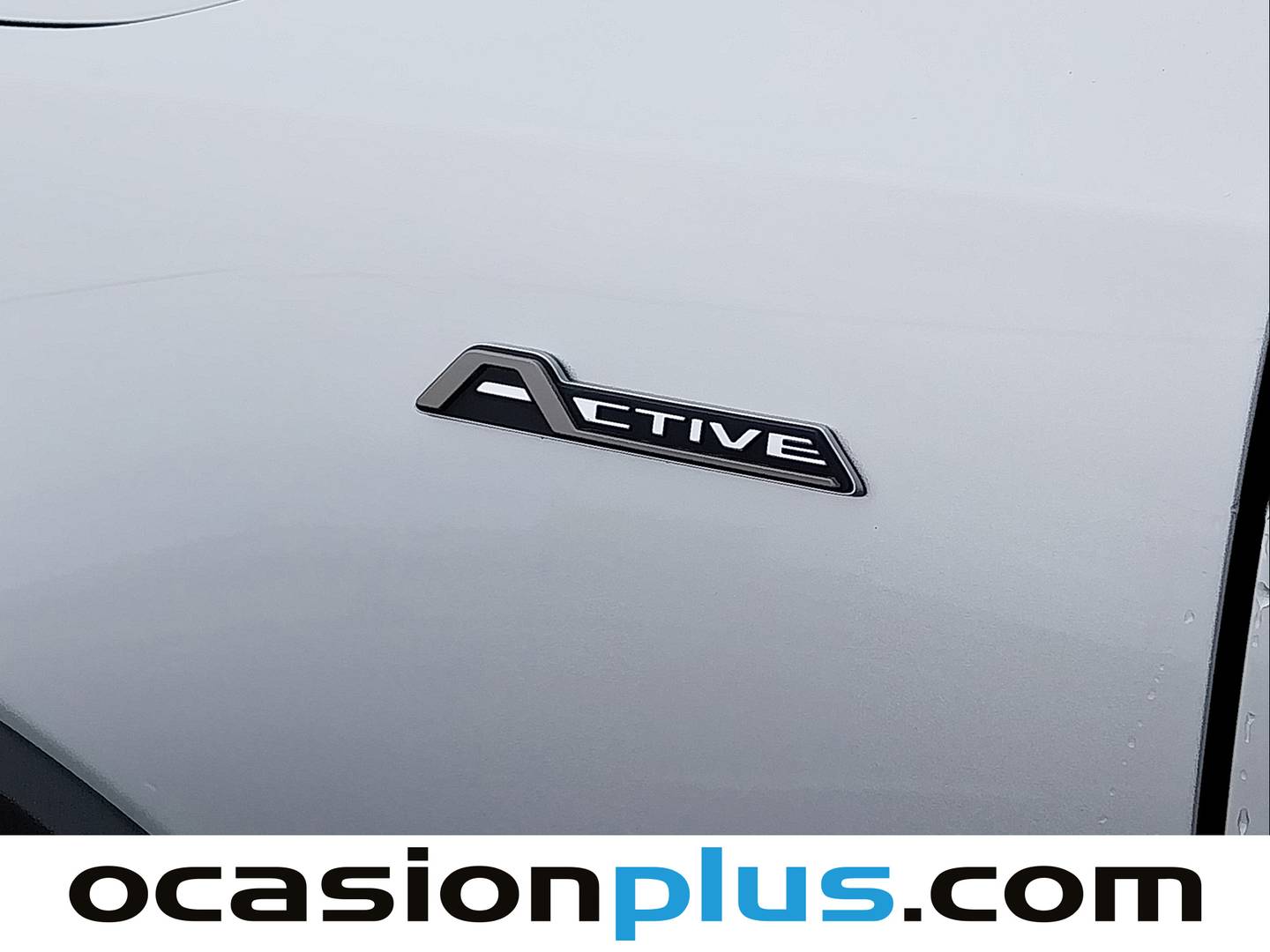Extras y acabados del Ford Focus Ford Focus 1.0 Ecoboost MHEV Active Auto (155 CV)