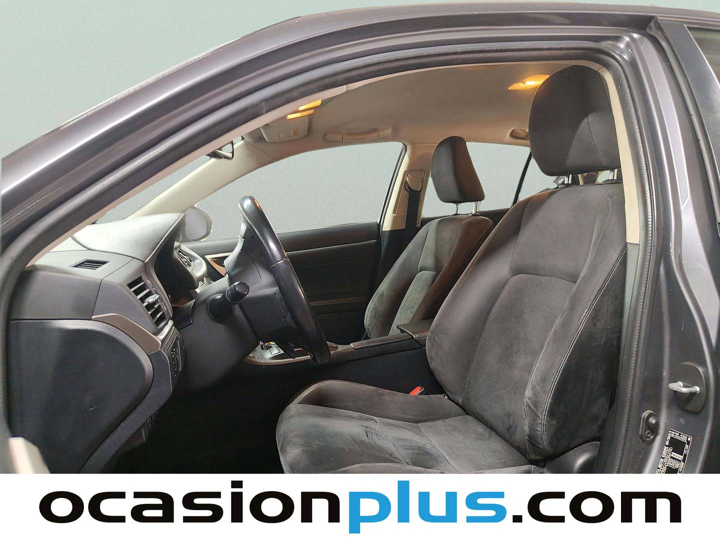Foto asientos delanteros Lexus CT Lexus CT 200h Executive 100 kW (136 CV)