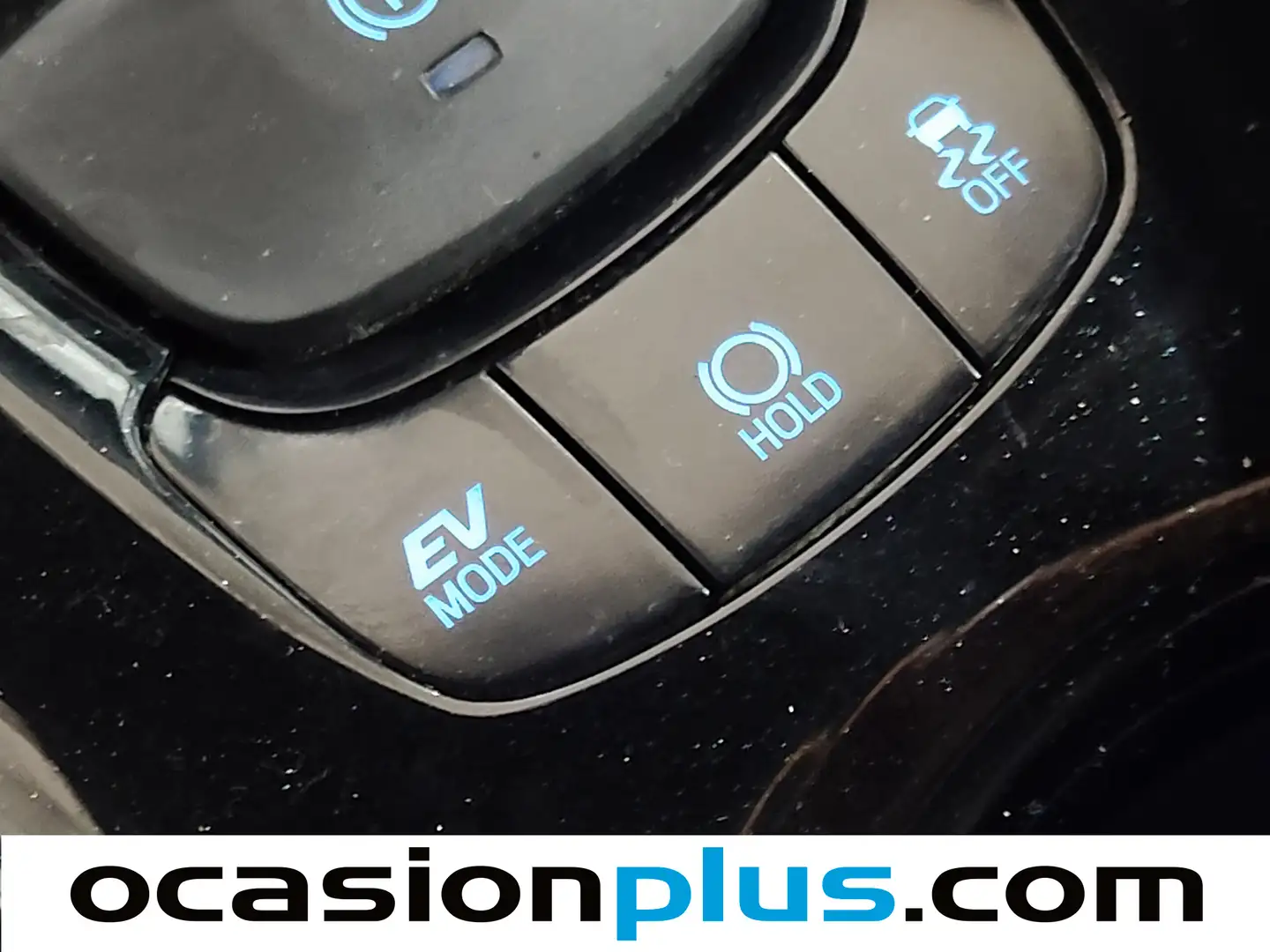 Foto Toyota C-HR Toyota C-HR 1.8 125H Advance (122 CV)