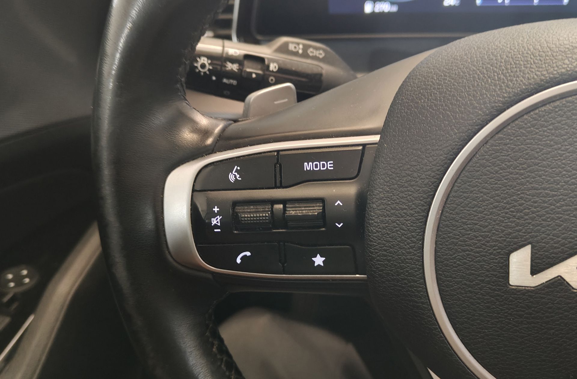 Kia Sportage 1.6 T-GDi MHEV Tech 4x2 DCT - foto 31