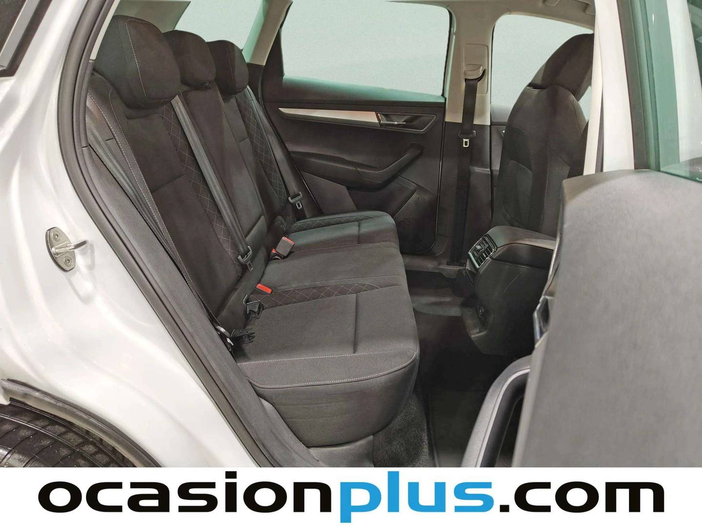 Foto Skoda Karoq Skoda Karoq 1.6 TDI Ambition (115 CV)