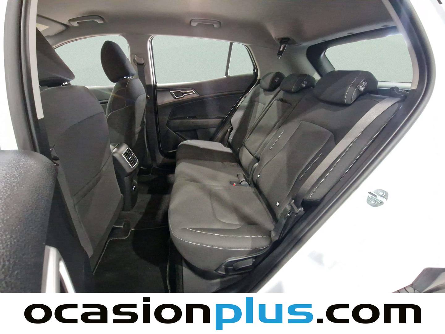 Foto asientos traseros KIA Sportage KIA Sportage 1.6 T-GDi Concept 4X2 (150 CV)