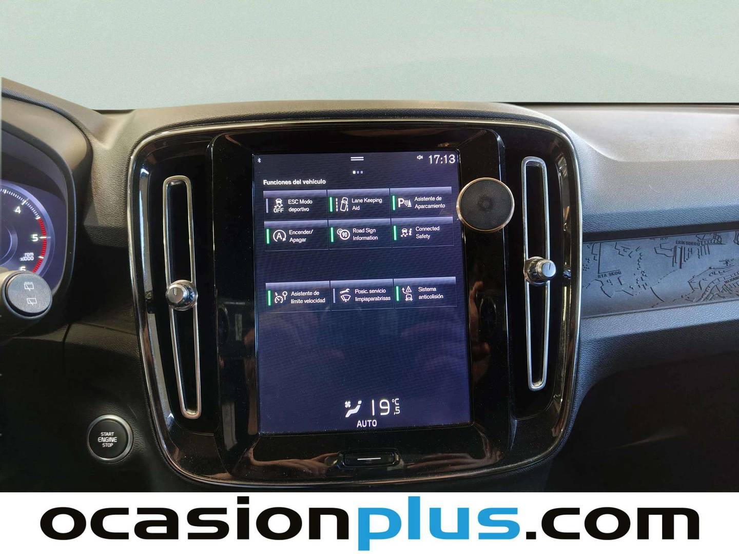 Volvo XC40 Volvo XC40 D3 Momentum Auto (150 CV) al mejor precio