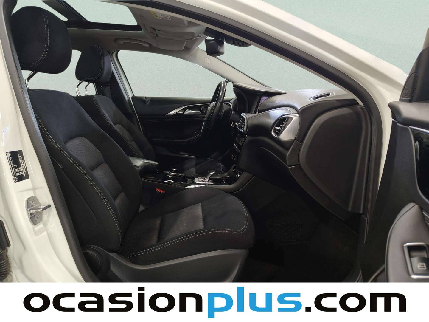 Infiniti QX30 Infiniti QX30 2.2D Premium AWD 7DCT (170 CV) diésel