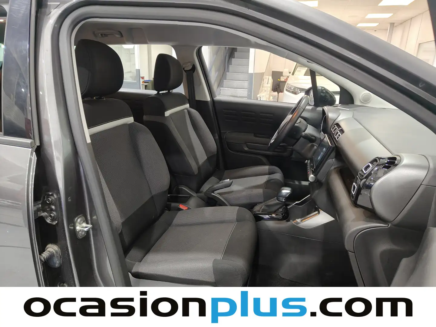 Foto Citroën C3 Aircross Citroen C3 Aircross PureTech 130 Shine Pack EAT6 (131 CV)