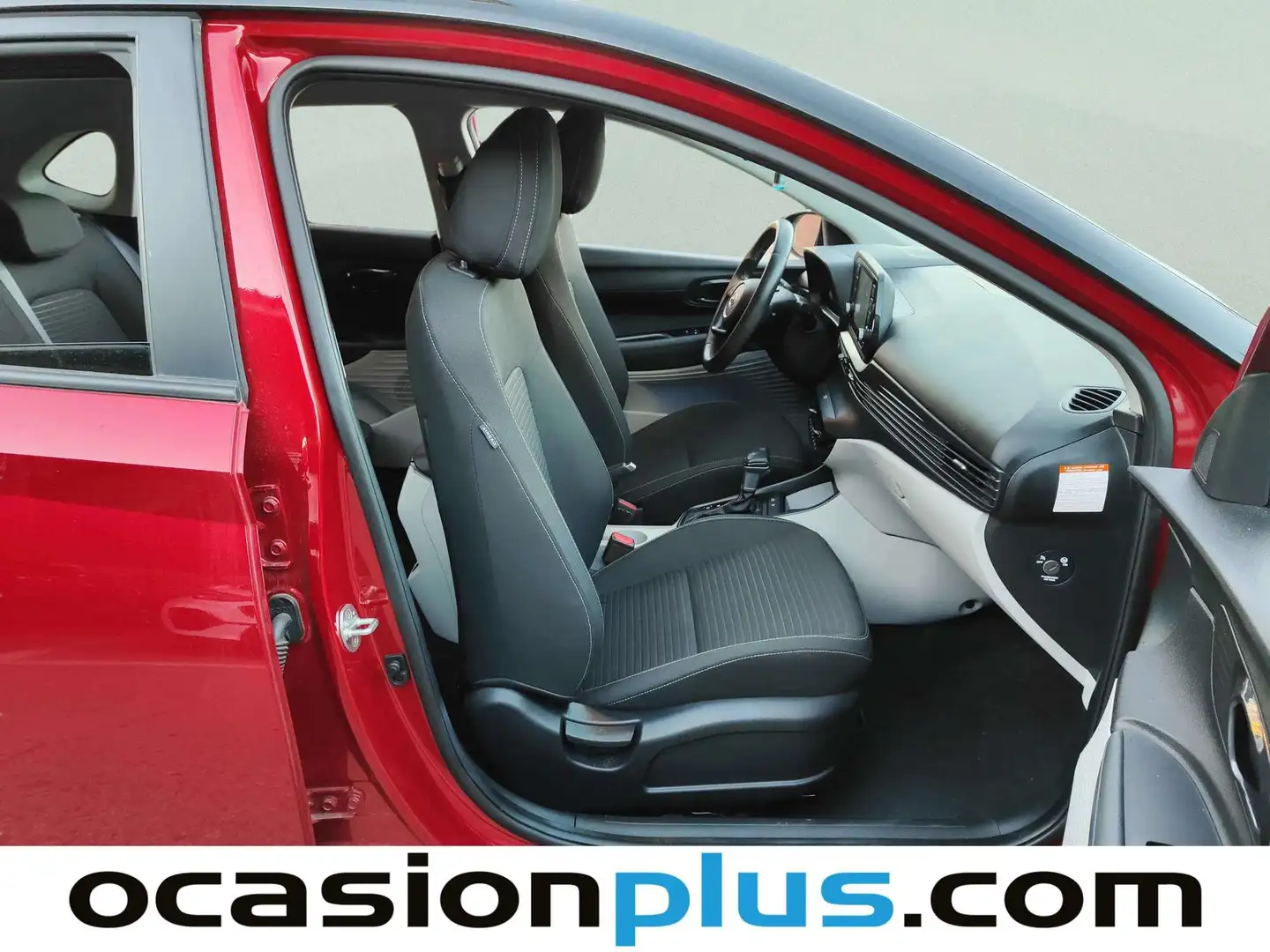 Foto Hyundai i20 Hyundai i20 1.0 TGDI 48V Tecno DCT (100 CV)