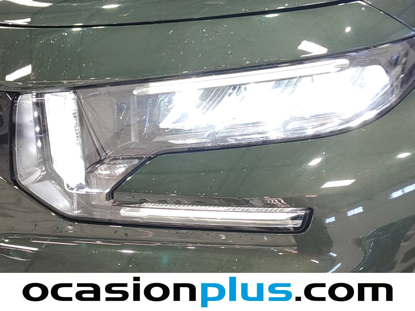 Extras del Citroën C3 Aircross Citroën C3 Aircross Hybrid 145 Plus e-DCS6 (145 CV)