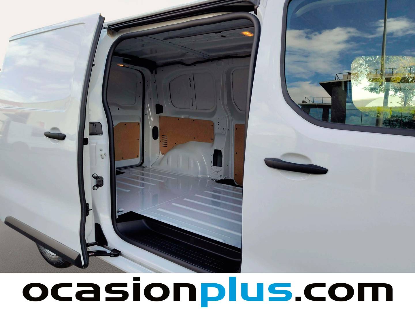 Fotos maletero Fiat Scudo Fiat Scudo Furgón M 1.5 Diésel  (120 CV)