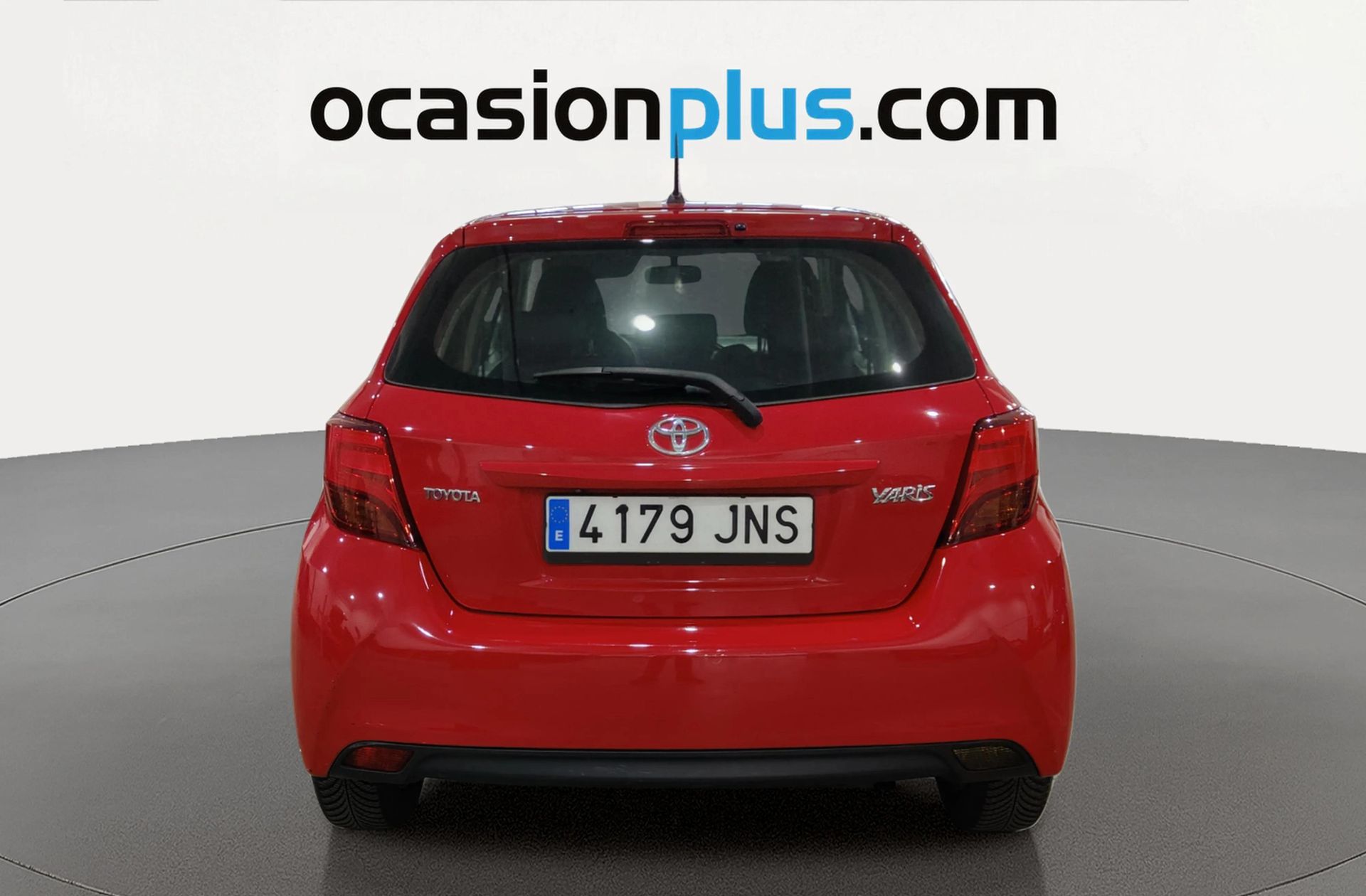 Toyota Yaris 100 Active - foto 12