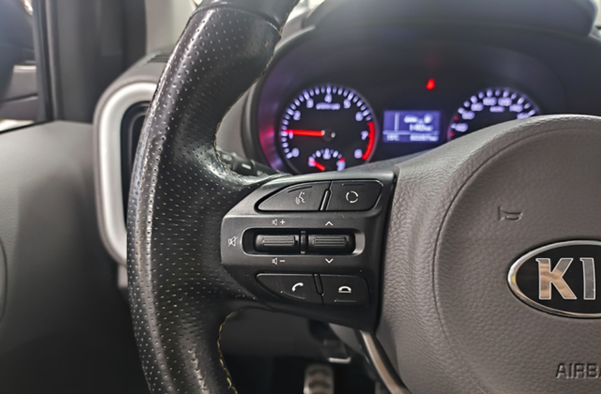 Kia Picanto 1.0 T-GDi X-Line - foto 24