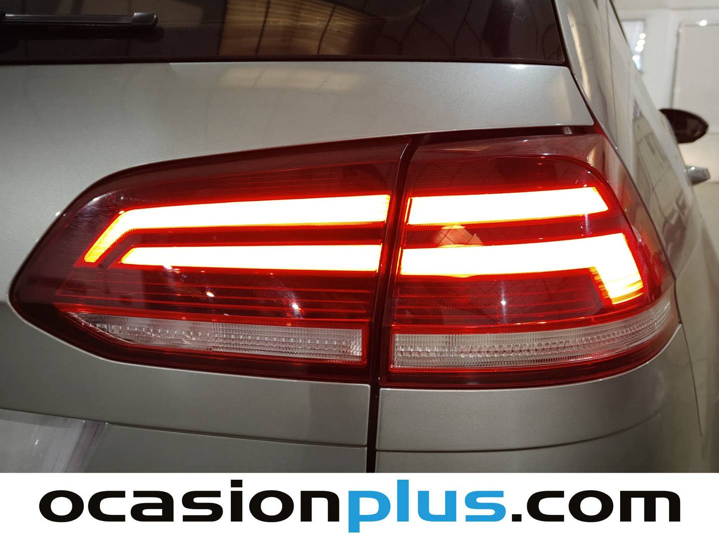 Equipamiento del Volkswagen Golf Volkswagen Golf Variant Business 1.6 TDI (115 CV)