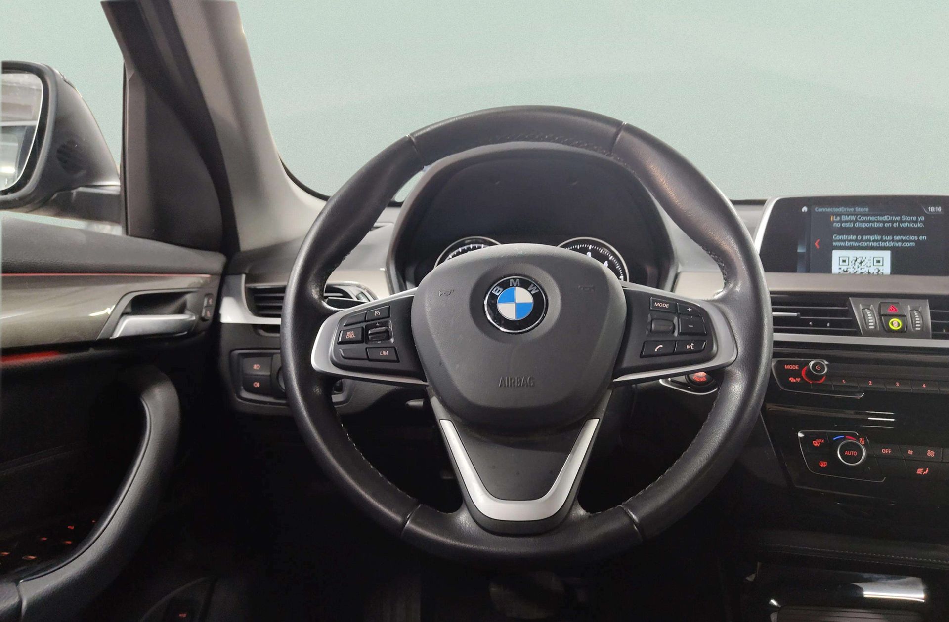 BMW X1 sDrive18d - foto 28