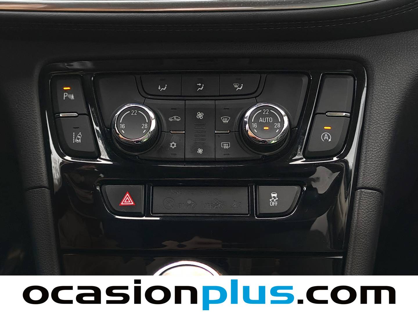 Foto Opel Mokka X Opel Mokka X 1.6 CDTi S&S Excellence 4X2 (136 CV)