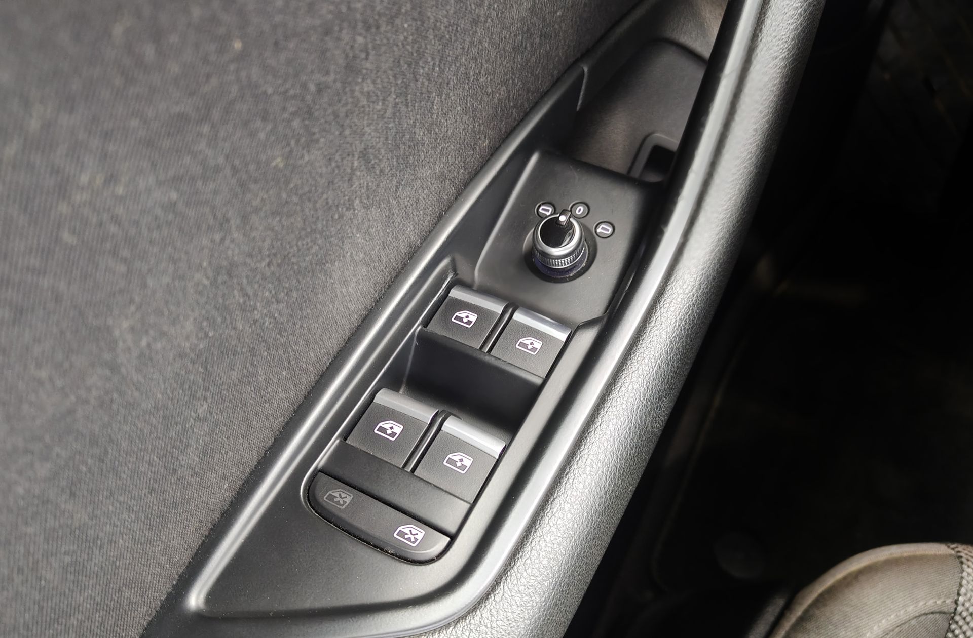 Audi A4 Advanced 35 TFSI S tronic - foto 39