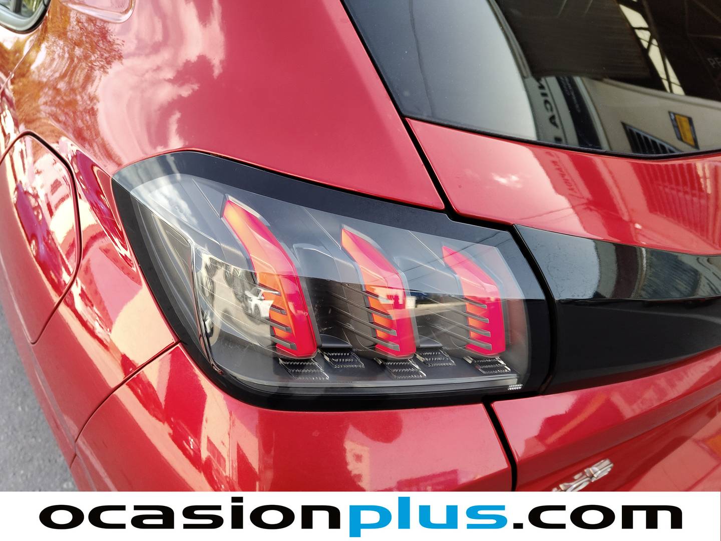Peugeot 208 Peugeot 208 PureTech 100 Allure 100 CV) km 0